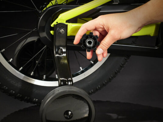 Trek Precaliber 16" Kids Bike - Volt - Image 3